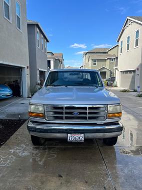 Silver 1992 Ford F-250 Custom SuperCab H/D