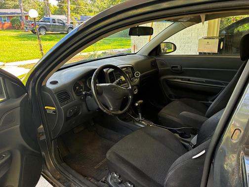 Blue 2008 Hyundai Accent SE