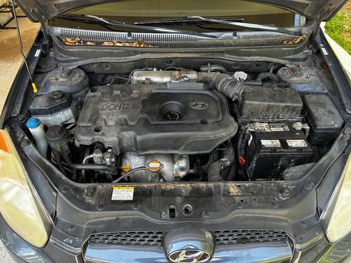 Blue 2008 Hyundai Accent SE