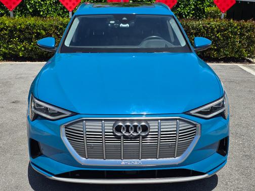 Blue 2019 Audi e-tron Prestige