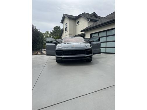 2022 Porsche Cayenne Turbo GT