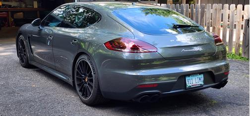 2014 Porsche Panamera Panamera GTS