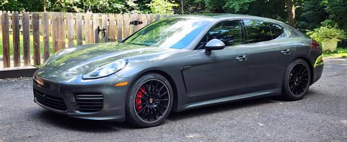 2014 Porsche Panamera Panamera GTS