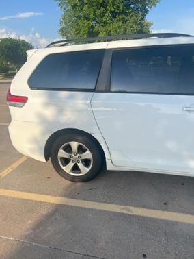 2013 Toyota Sienna LE