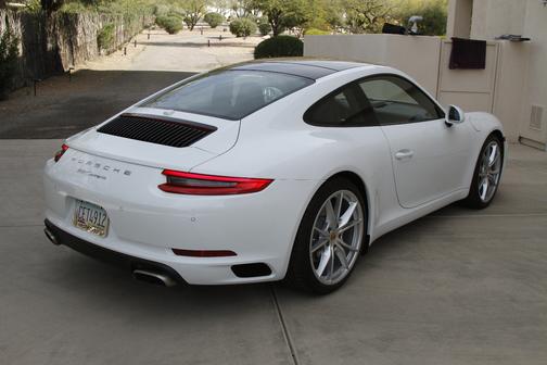 2018 Porsche 911 911 Carrera