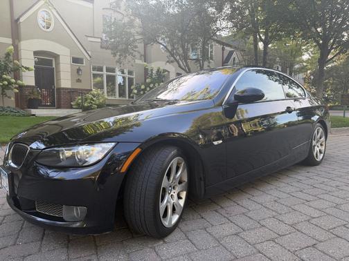 Black 2007 BMW 335 i