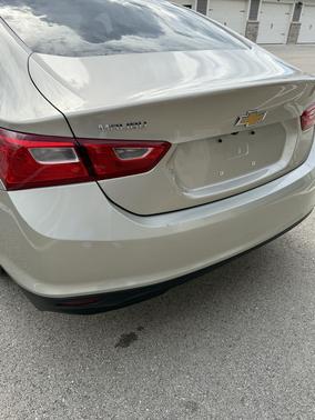 Gold 2016 Chevrolet Malibu 1LT