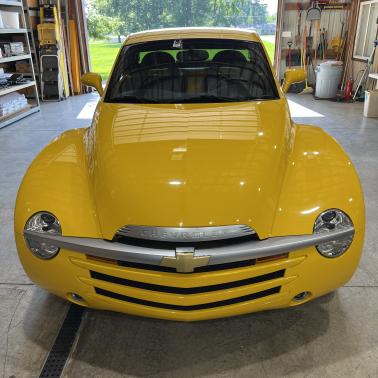 2005 Chevrolet SSR Base