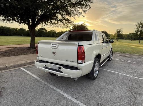 2010 Cadillac Escalade EXT Luxury