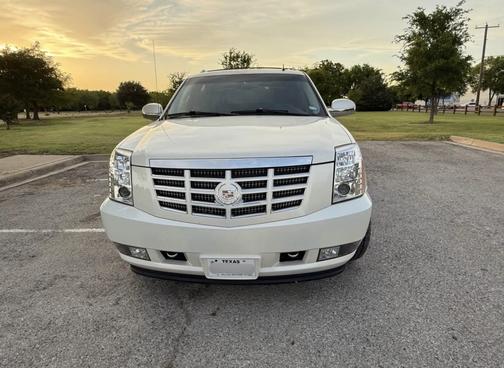 2010 Cadillac Escalade EXT Luxury