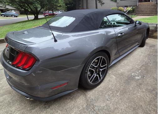 2021 Ford Mustang EcoBoost Premium