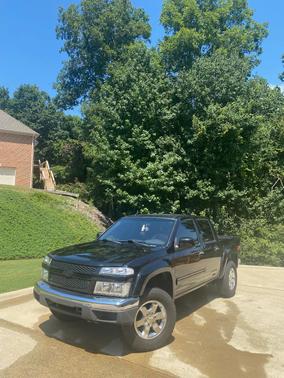 Black 2011 Chevrolet Colorado 2LT