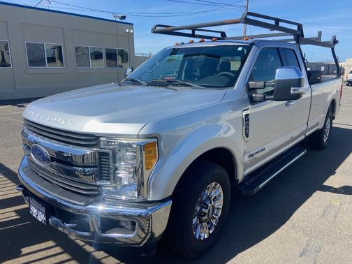 2017 Ford F-250 XLT