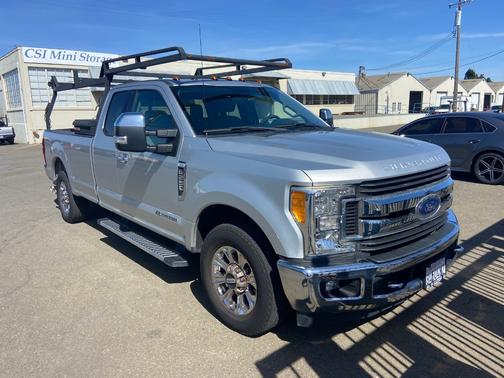 2017 Ford F-250 XLT