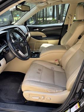 2015 Toyota Highlander Limited Platinum