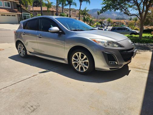 Silver 2011 Mazda Mazda3 s Grand Touring