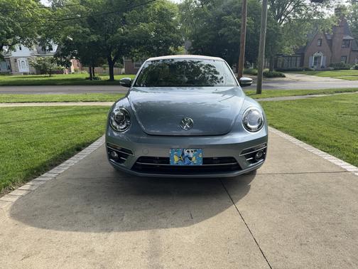 Blue 2019 Volkswagen Beetle 2.0T Final Edition SEL