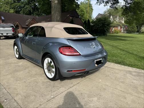 Blue 2019 Volkswagen Beetle 2.0T Final Edition SEL