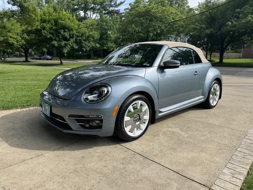 Blue 2019 Volkswagen Beetle 2.0T Final Edition SEL