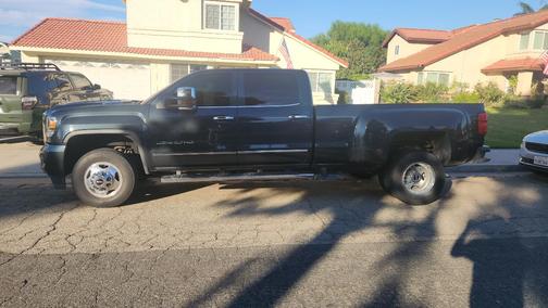 Gray 2018 GMC Sierra 3500 Denali