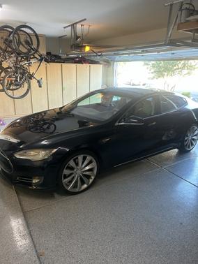 2013 Tesla Model S Base