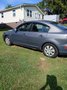 Silver 2007 Mazda Mazda3 i Sport