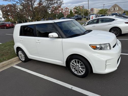2015 Scion xB Base