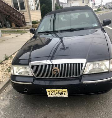 Photo 2 of 7 of 2003 Mercury Grand Marquis LS