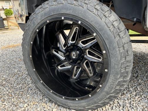 2013 GMC Sierra 1500 SLE1