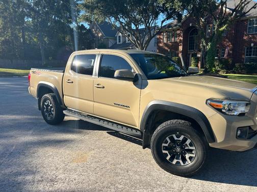 Brown 2017 Toyota Tacoma TRD Off Road