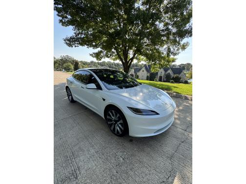2024 Tesla Model 3 Long Range