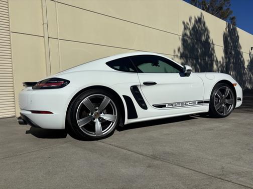 2021 Porsche 718 Cayman 718 Cayman