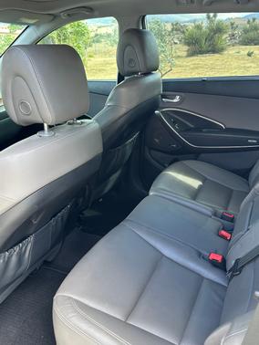 2017 Hyundai SANTA FE SE Ultimate