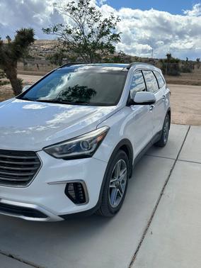 2017 Hyundai SANTA FE SE Ultimate