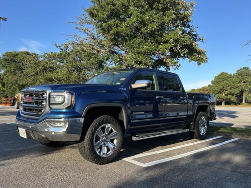 2017 GMC Sierra 1500 SLT