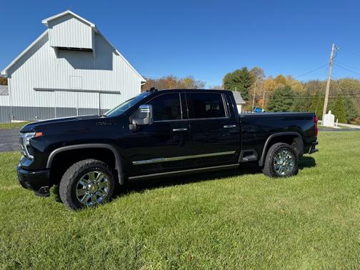 2024 Chevrolet Silverado 2500 High Country