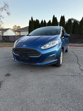 Blue 2019 Ford Fiesta SE
