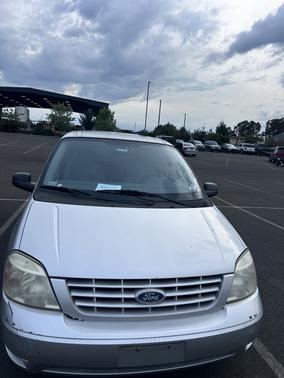 2006 Ford Freestar SE