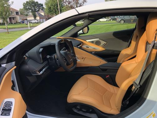 Gray 2021 Chevrolet Corvette Stingray w/2LT