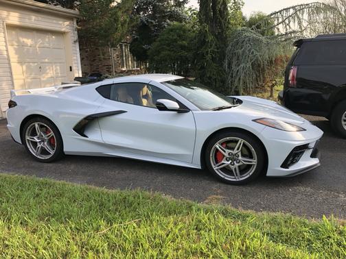 Gray 2021 Chevrolet Corvette Stingray w/2LT
