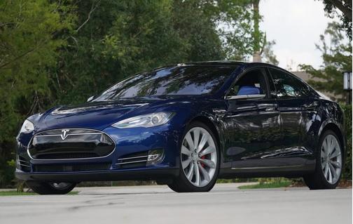 2015 Tesla Model S P90D