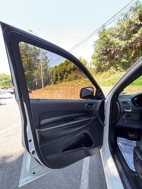 White 2019 Dodge Durango GT