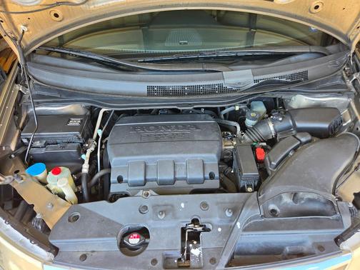 Gold 2012 Honda Odyssey EX-L
