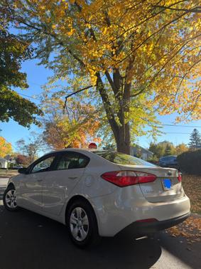 Beige 2015 Kia Forte LX