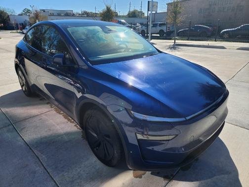 2026 Tesla Model Y Premium AWD