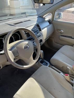 2012 Nissan Versa 1.8 S