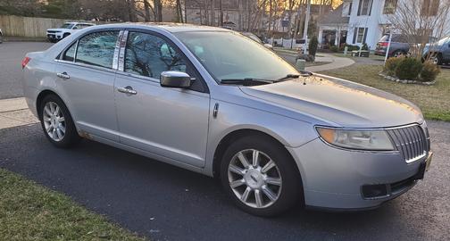 2010 Lincoln MKZ Base
