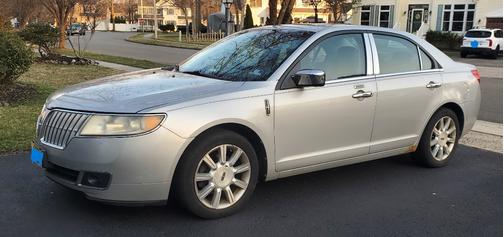 2010 Lincoln MKZ Base