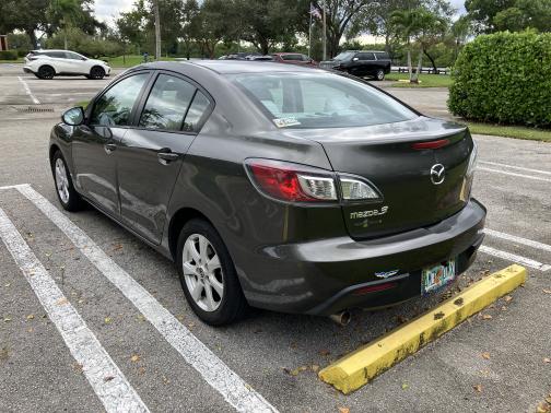 2010 Mazda Mazda3 i Touring