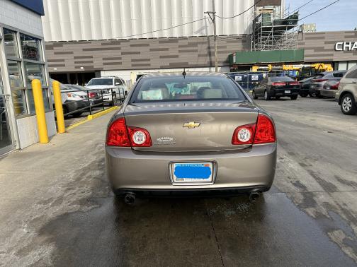 2010 Chevrolet Malibu 2LT
